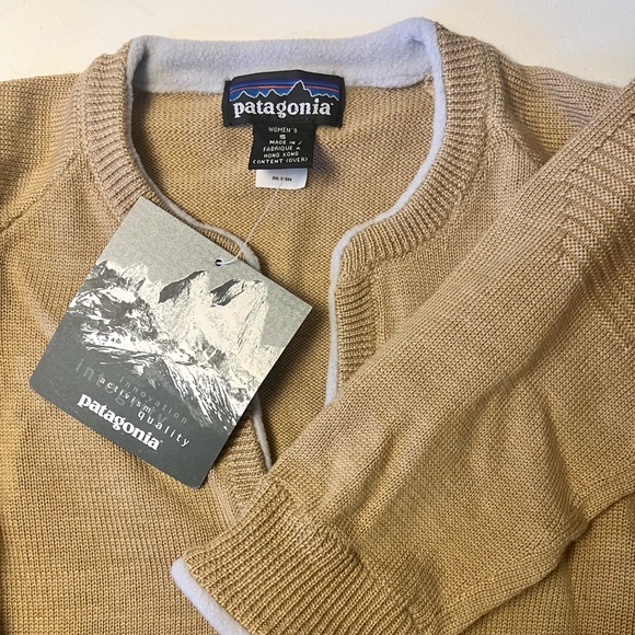 NWT, Patagonia Sweater - Picture 1 of 2